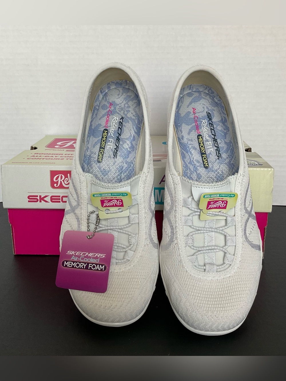 Skechers Sweet Jam White Women's Slip-On Memory Foam Sneakers 8 M